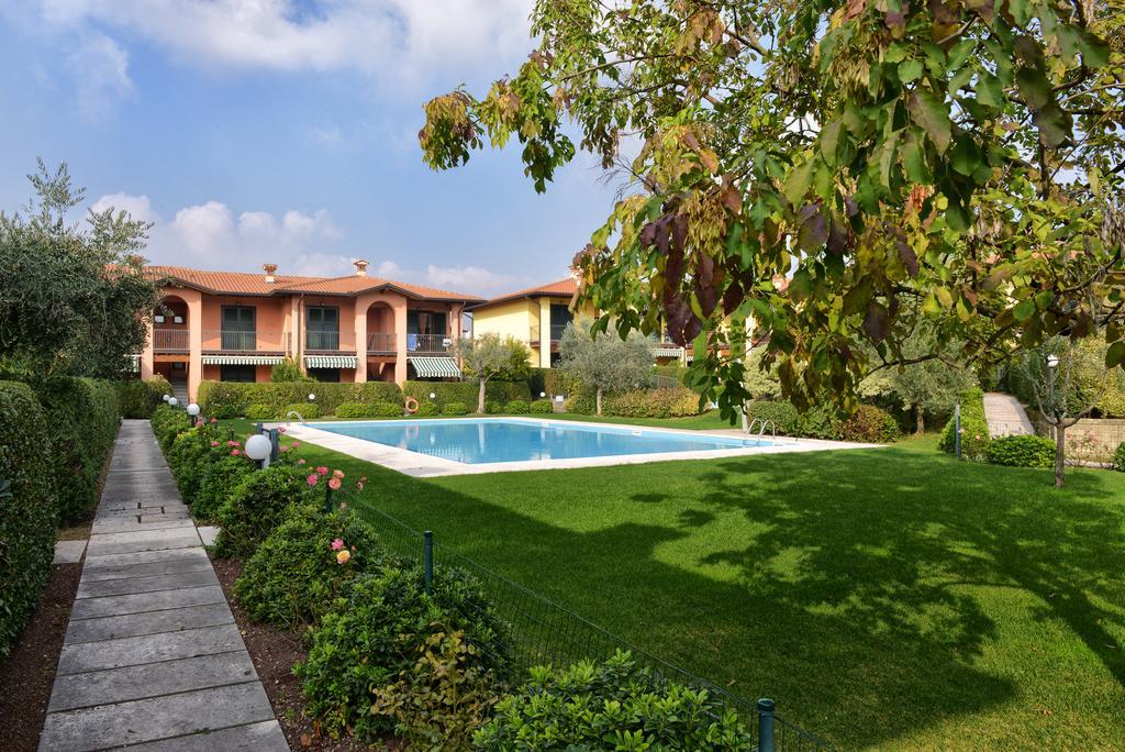 Casa Vacanze Serraglie Raffa Exterior foto